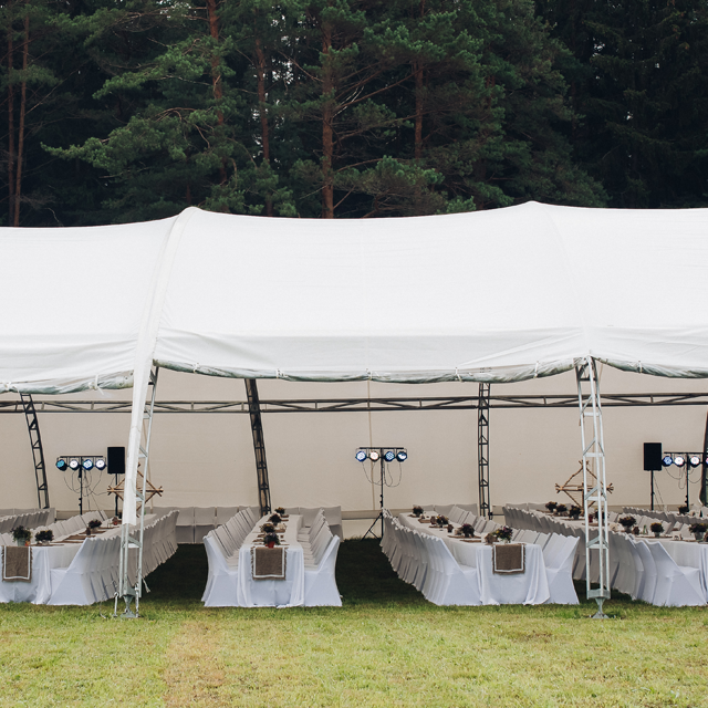 duze-namioty-slask krzesła na wynajem Cieszyn