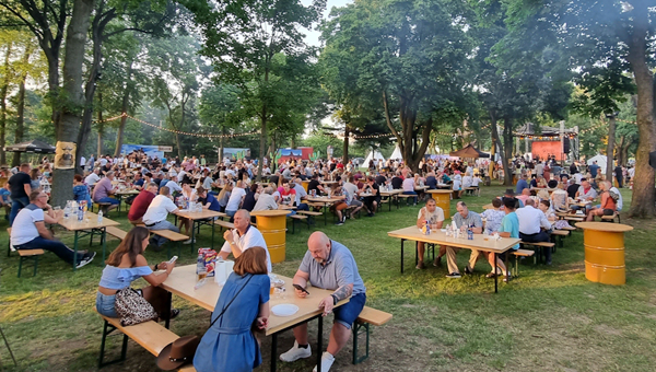 wynajem-lawostolow meble eventowe Cieszyn